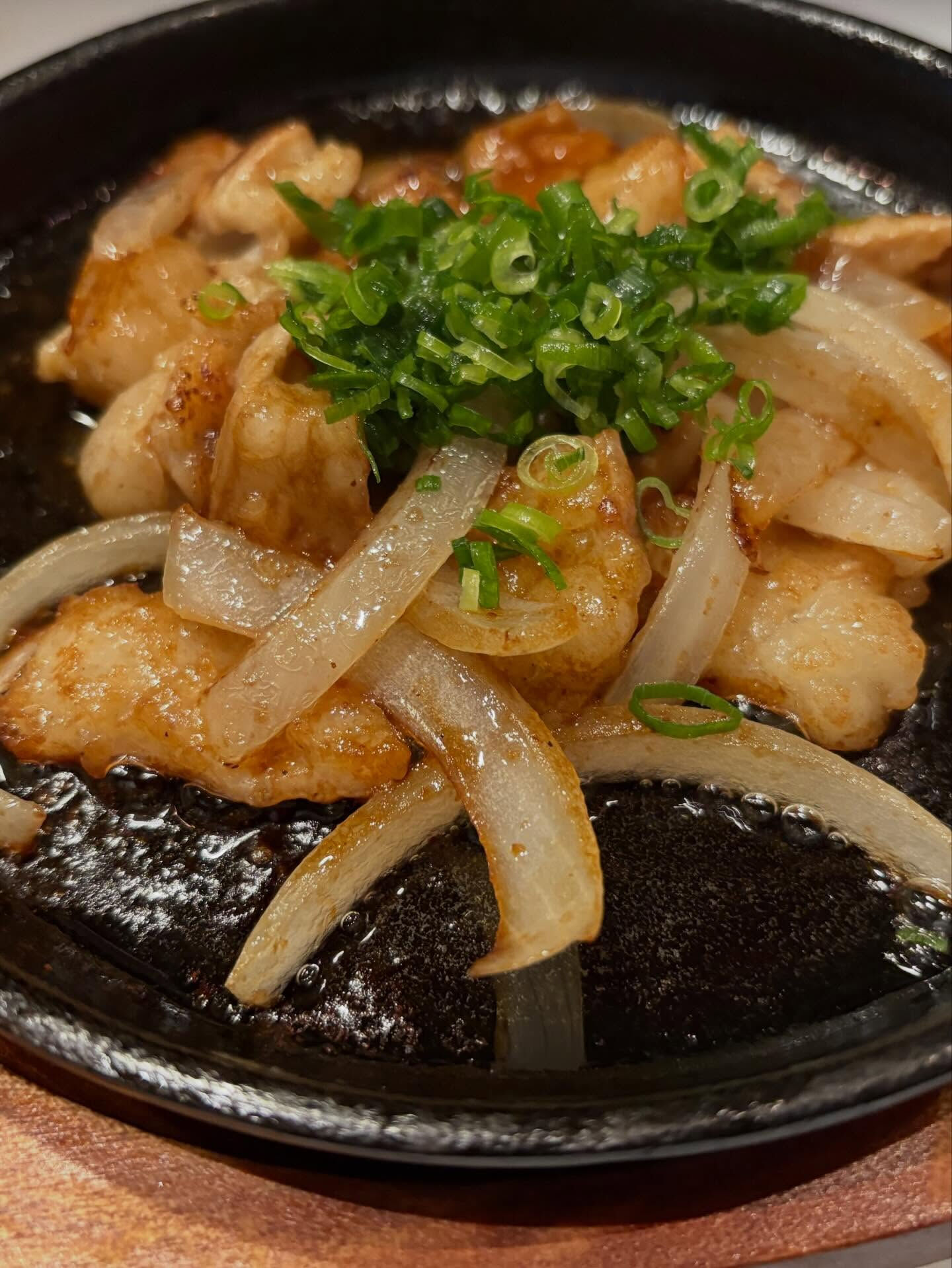 【金曜夜】80℃の甘旨熱燗 ＆ 新作おでんで至福のひとときを